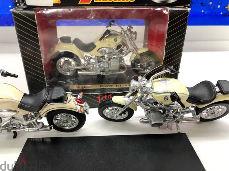 1/18 Scale diecast BMW motorcycle R-1200C (Boxed & unboxed) 6