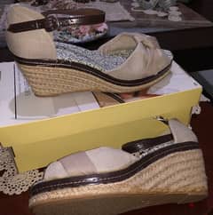 Tchobo Canvas Wedges