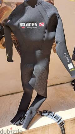 wetsuit size 2 3mm Mares