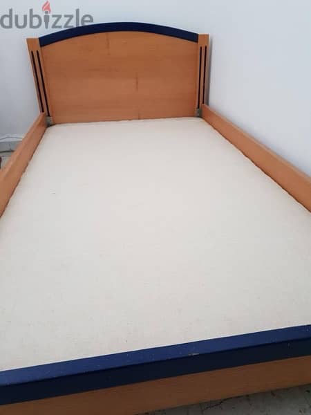 Massif wood bed (خشب ماسيف) 1
