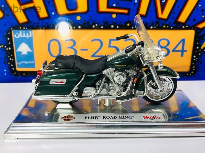 1/18 diecast motorcycle Harley Davidso FLHR Road King (Series #1) RARE 1