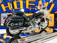 1/18 diecast motorcycle Harley Davidson FLSTC Heritage Softail 0