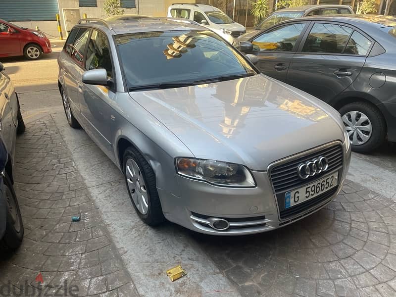 Audi A4 - Avant - kettaneh 1 owner 86,500km only (very good condition) 1
