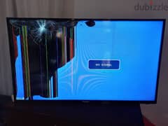 Hisense tv 40" Broken screen. . . 0