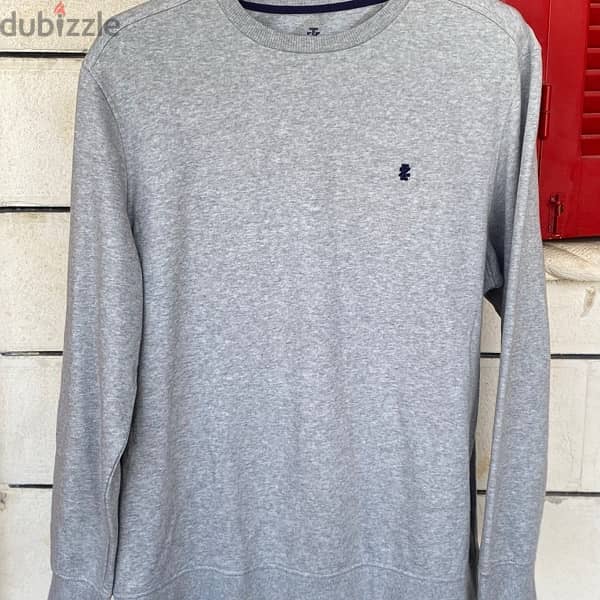 IZOD Grey Fleeced Sweater. 1