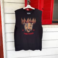 DEF LEPPARD “Pyromania” Sleeveless Shirt.