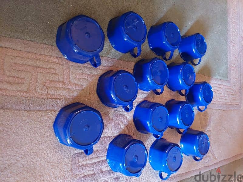 Hard Plastic Cups ( 14 pieces  ) اكواب بلاستيك صلب 3