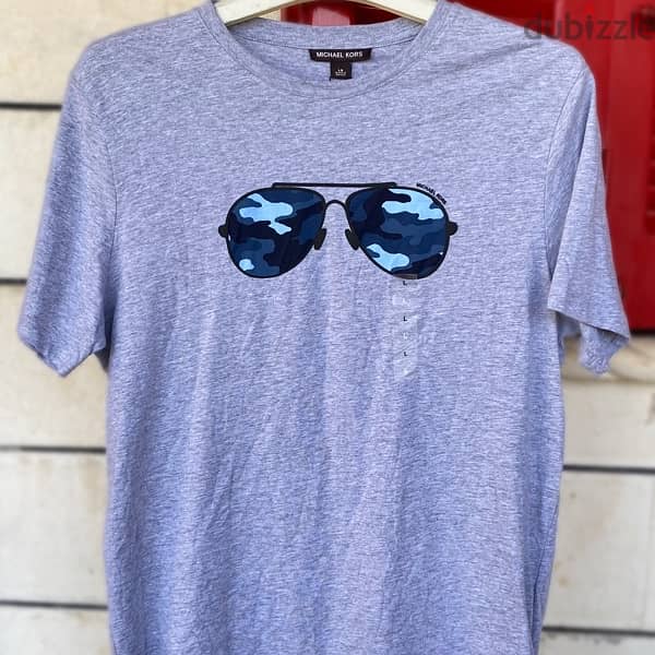 MICHAEL KORS Grey Summer Glasses T-Shirt. 1