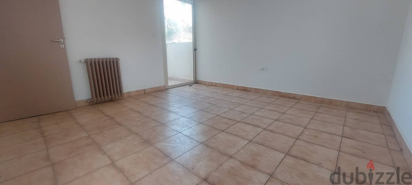 Apartment with Terrace for Rent in Badaro 2