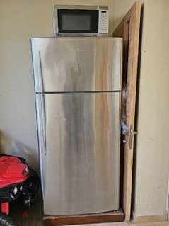 Refrigerator and Microwave LG for sale 0