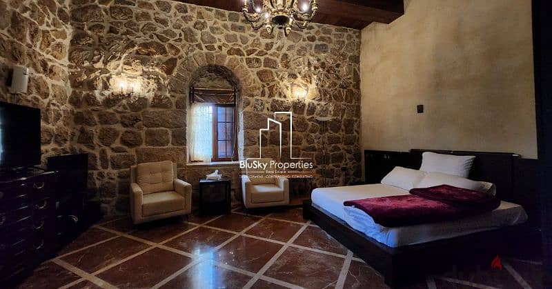 Villa 500m² 4 beds For RENT In Kfardebian #YM 9