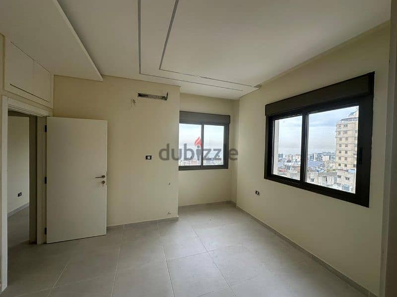 Sea view brand new apartment in Jal el dib for rent! 4