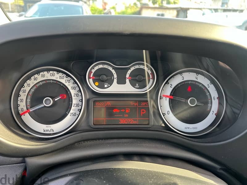 Fiat 500L one owner 37k kms 8