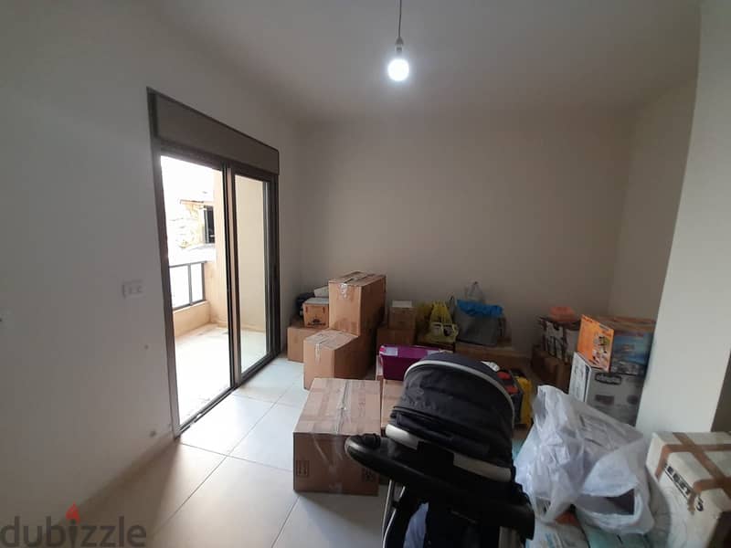 145 SQM Apartment in Tilal Ain Saadeh, Metn with Partial Mountain View 4
