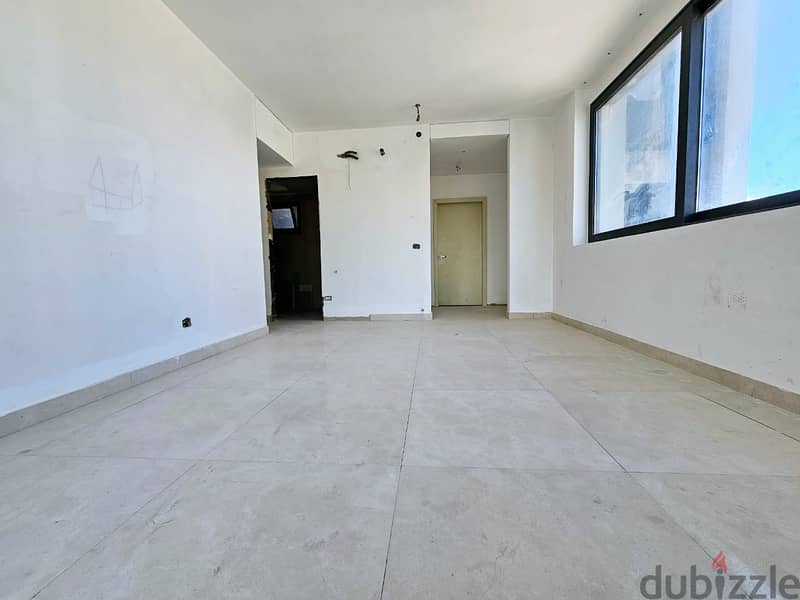 RA24-3227 Apartment for rent in Ain El Mreisseh, 300m, $ 2,916 cash 6