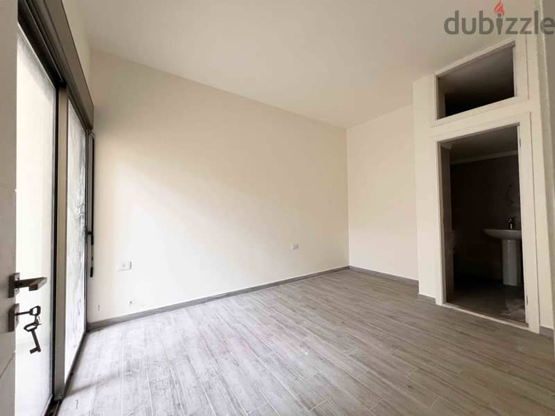 Apartment in Halat | Open View | شقة للبيع | PLS 25915 5