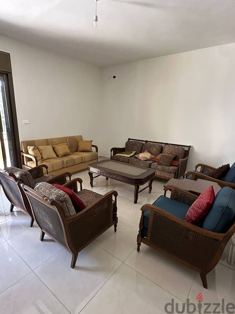 furnished apartment for rent in Broummana - شقة للإيجار في برمانا 3