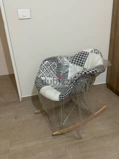 Rocking chair 0