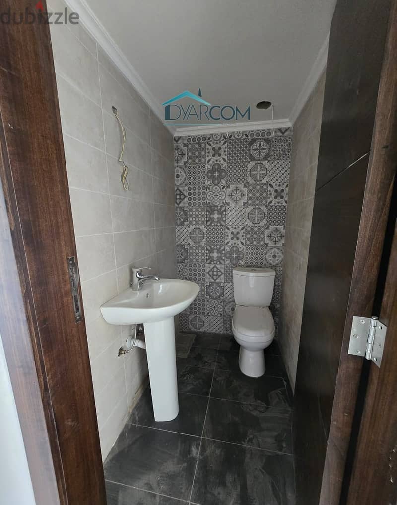 DY1597 - Haret Sakher Apartment For Sale! 8
