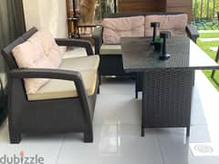 2 seats sofas with table
