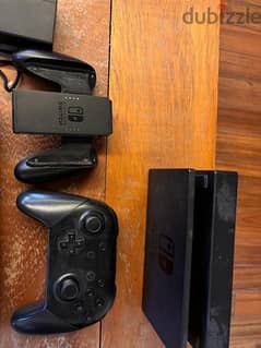 Nintendo switch with 4 games