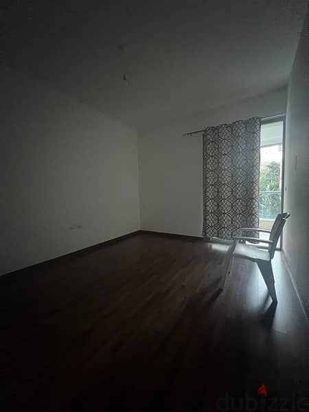 HOT DEAL! Spacious 3 Bedrooms Apartment For Rent in Achrafieh /Balcony 8