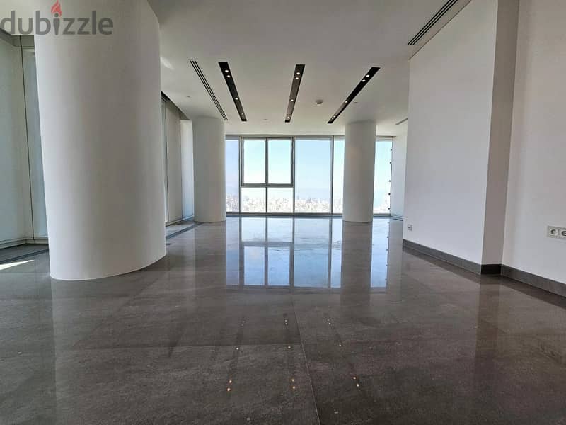 RA24-3354 Luxury apartment 300 m2, in Sodeco is now for rent 2