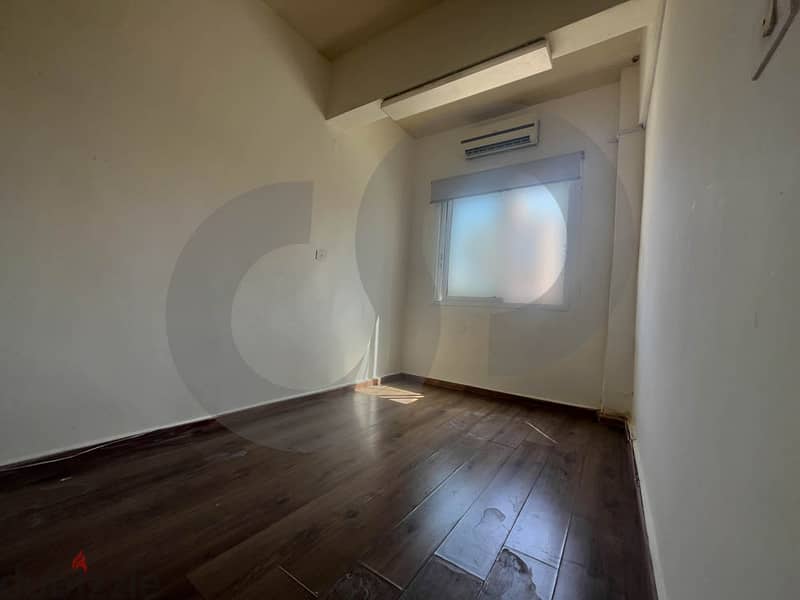 200 sqm apartment in Badaro/بدارو  REF#IR104009 5