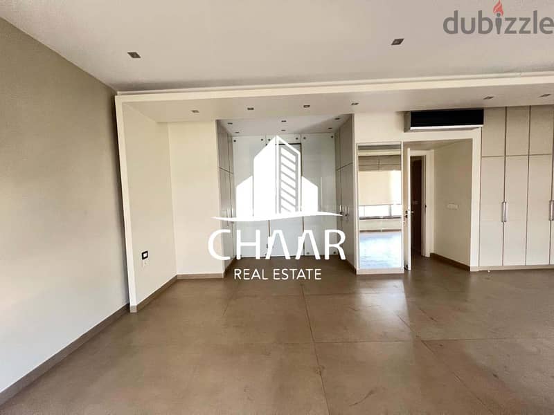R1836 Apartment for Rent in Achrafieh 3