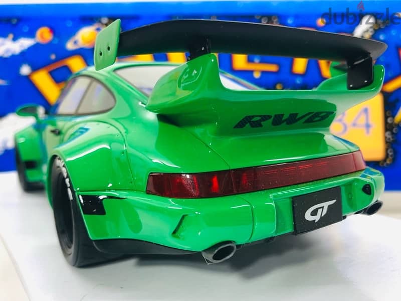 1/18 diecast GT Spirit Porsche 911 RWB 964 GREEN Limited 504 units 10