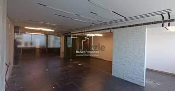 Office 180m² 3 Rooms for RENT in Zalka #DB 0