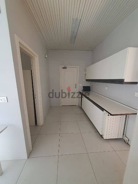 240m² | Prime location apartment for rent in beit merry 7