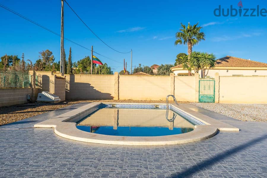 Spain Murcia villa with pool and garden close to the beach MSR-2827VDS 5
