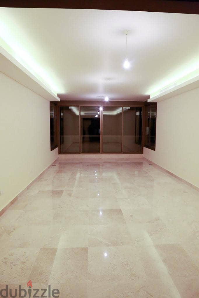 Apartment for SALE in Badaro شقة فخمة للبيع في بدارو 2