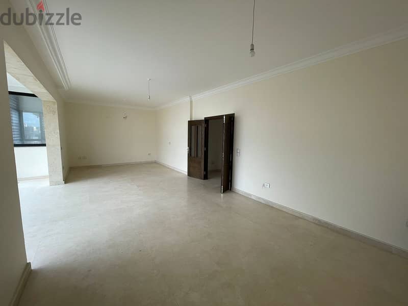 Apartment for SALE in Badaro شقة في بدارو للبيع 12