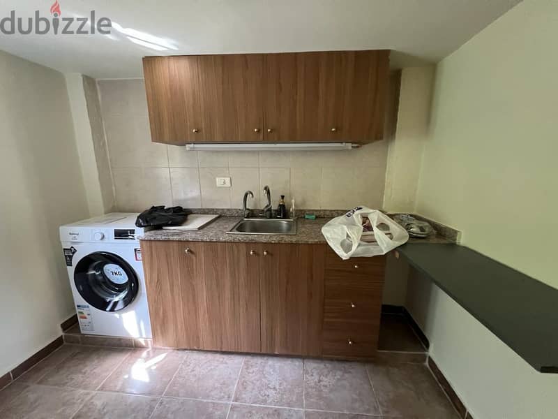 Fully furnished 1 bedroom apartment - calm neighborhood 3