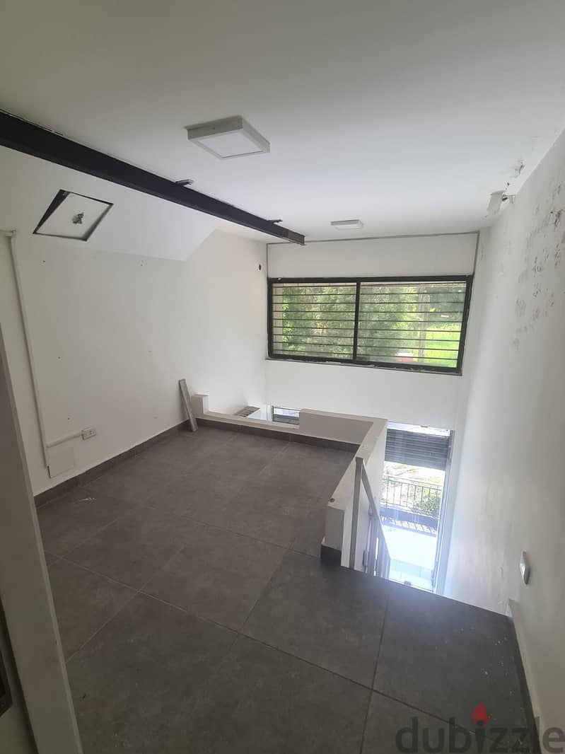 Shop for rent in Horch tabet Cash REF#84493226HC 7