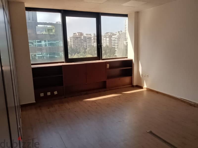 171 Sqm | Office For Rent In Sanayeh - Hmara 3