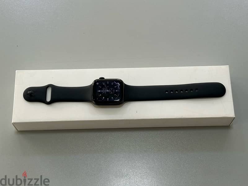 Apple Watch Series 6 44Mm Open box super clean such new 3