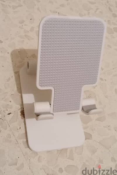 phone stand new! 2