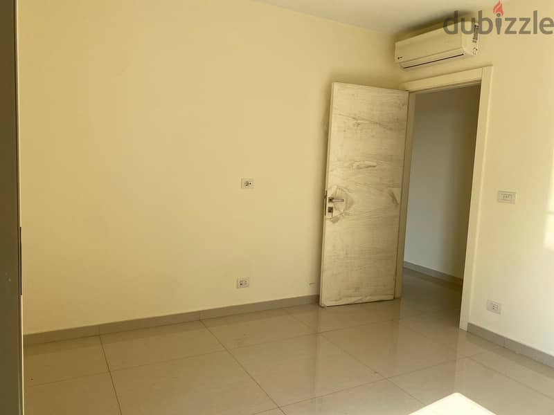 A Remarkable Apartment for Sale in Ras Beirut - Karakas 3