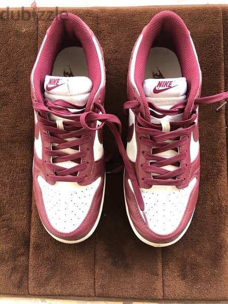 Nike dunk low Wine red 1