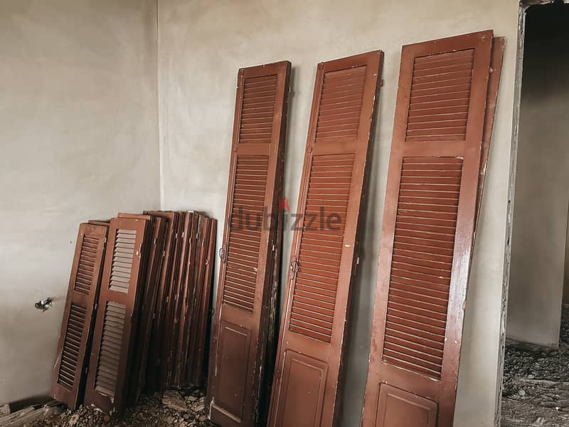 Authentic Lebanese Wooden Abajour Windows 4