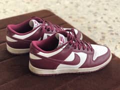 Nike dunk low Wine red