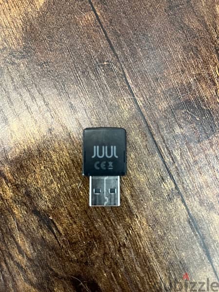 JUUL Charger 1