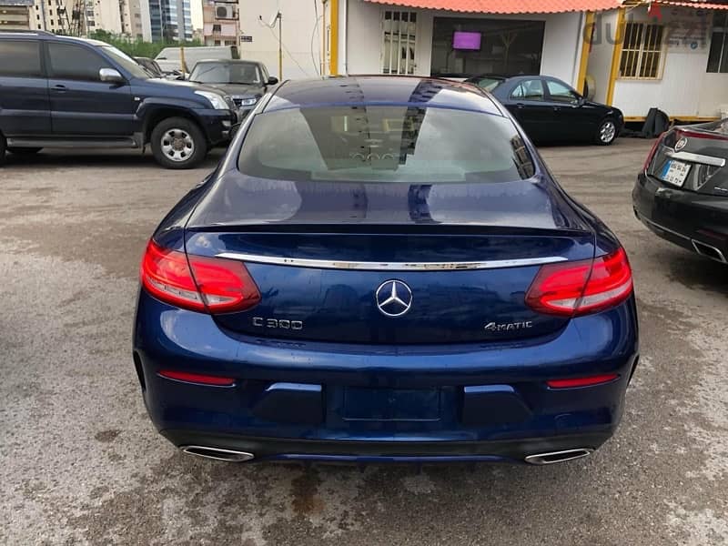 2018 Mercedes C300 Coupe 4Matic - 91,000 Km 3