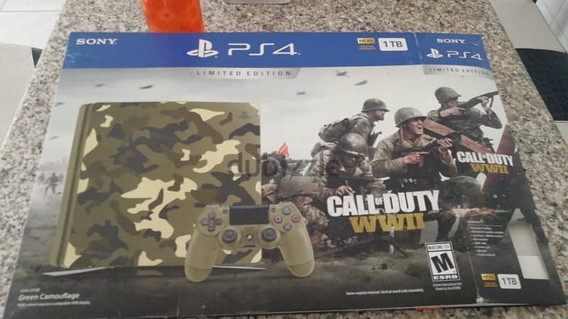 PS4 Call of Duty Limited Edition + 3 Controllers + Game 2