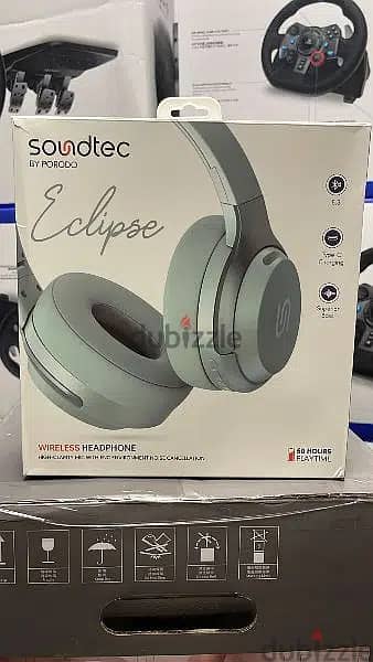 Porodo soundtec eclipse wireless headphone green 1