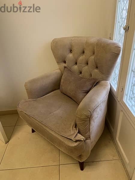 Two nearly new sofa chairs very Good Condition 1