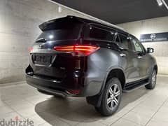 Toyota Fortuner 7 Seats Fully  loaded BUMC Source